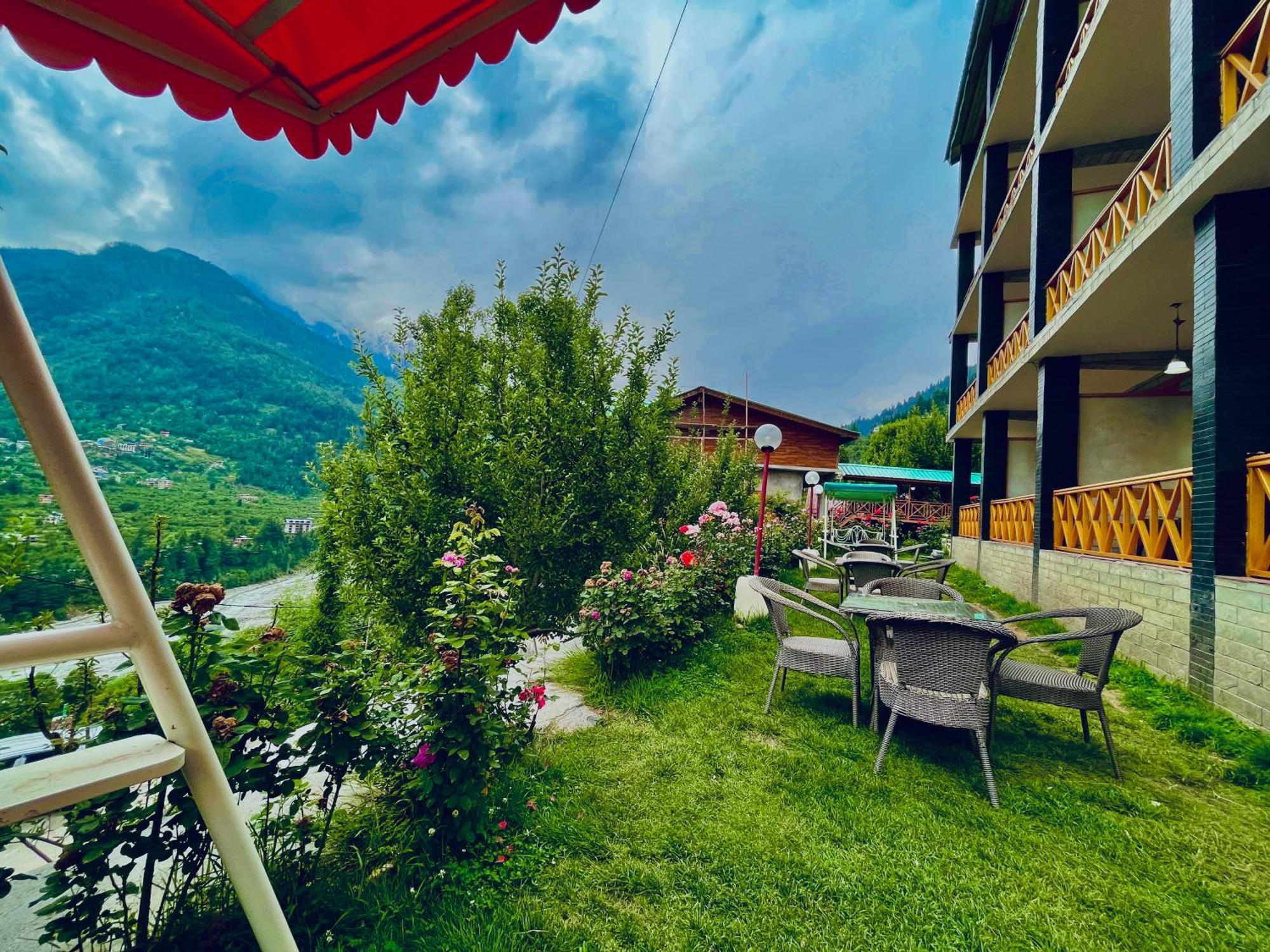 Naina Deventure Resort, Manali - Premium Rooms With Centrally Heated & Scenic View Экстерьер фото