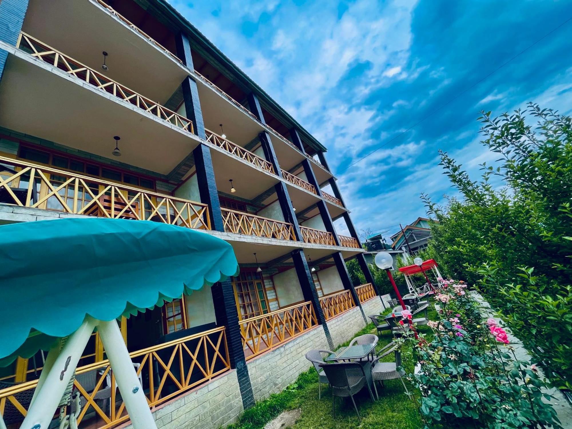 Naina Deventure Resort, Manali - Premium Rooms With Centrally Heated & Scenic View Экстерьер фото
