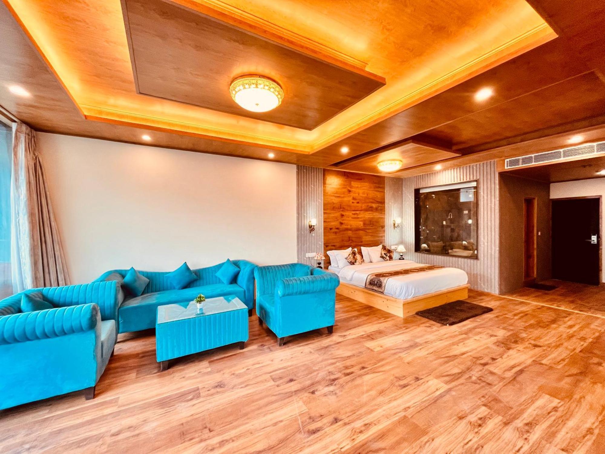 Naina Deventure Resort, Manali - Premium Rooms With Centrally Heated & Scenic View Экстерьер фото