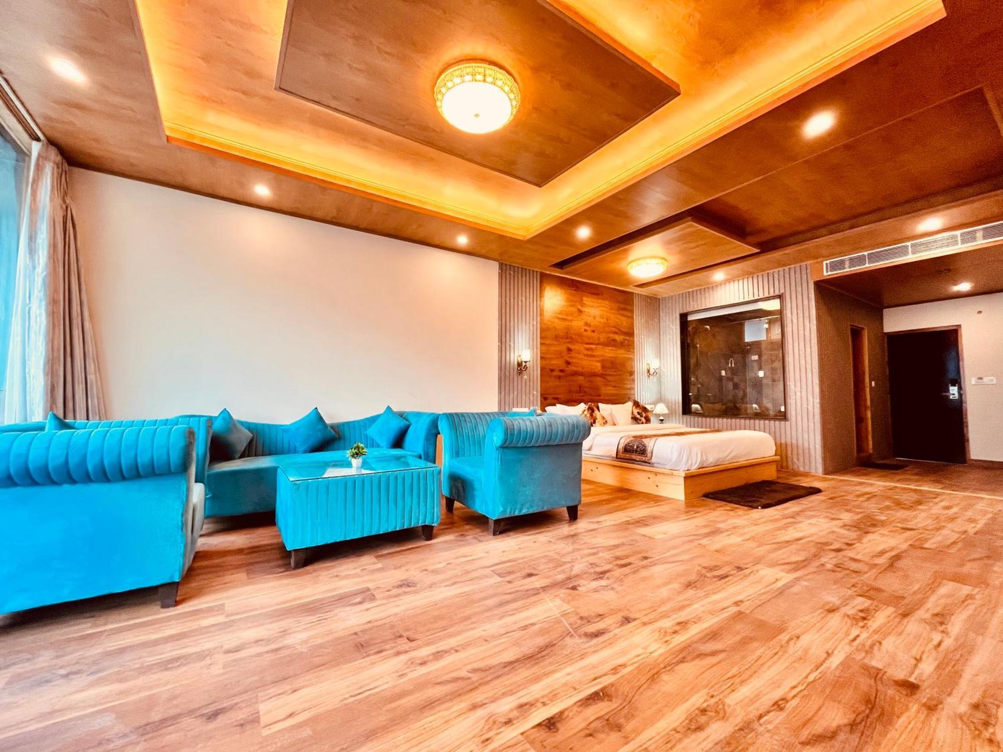 Naina Deventure Resort, Manali - Premium Rooms With Centrally Heated & Scenic View Экстерьер фото