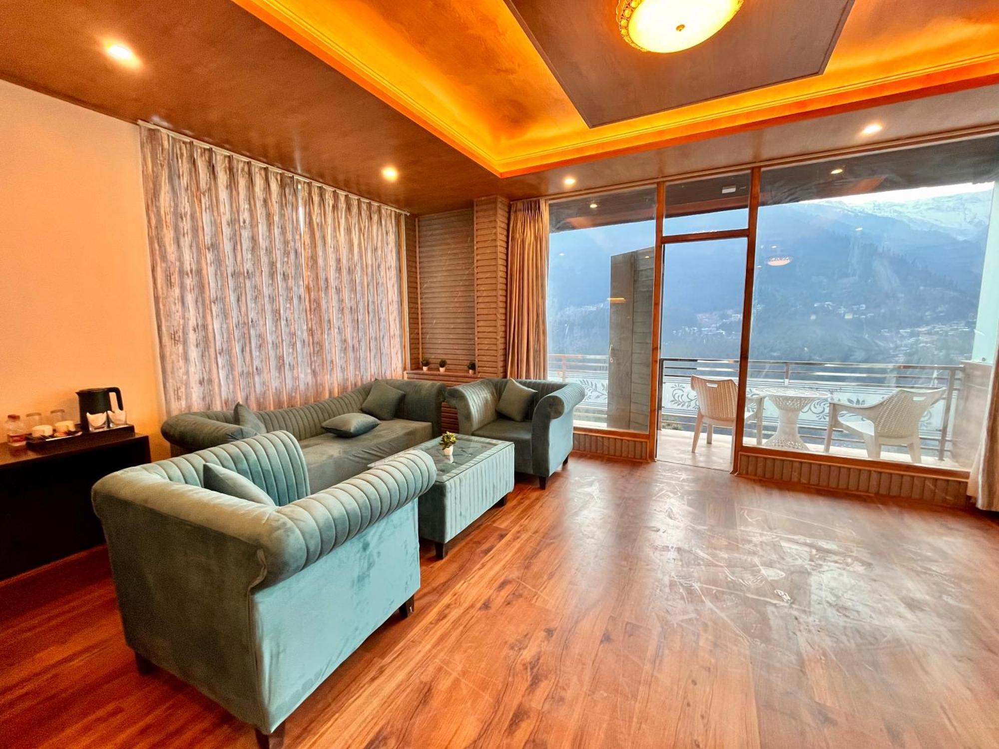 Naina Deventure Resort, Manali - Premium Rooms With Centrally Heated & Scenic View Экстерьер фото
